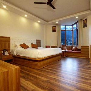 Hotel Park Residency